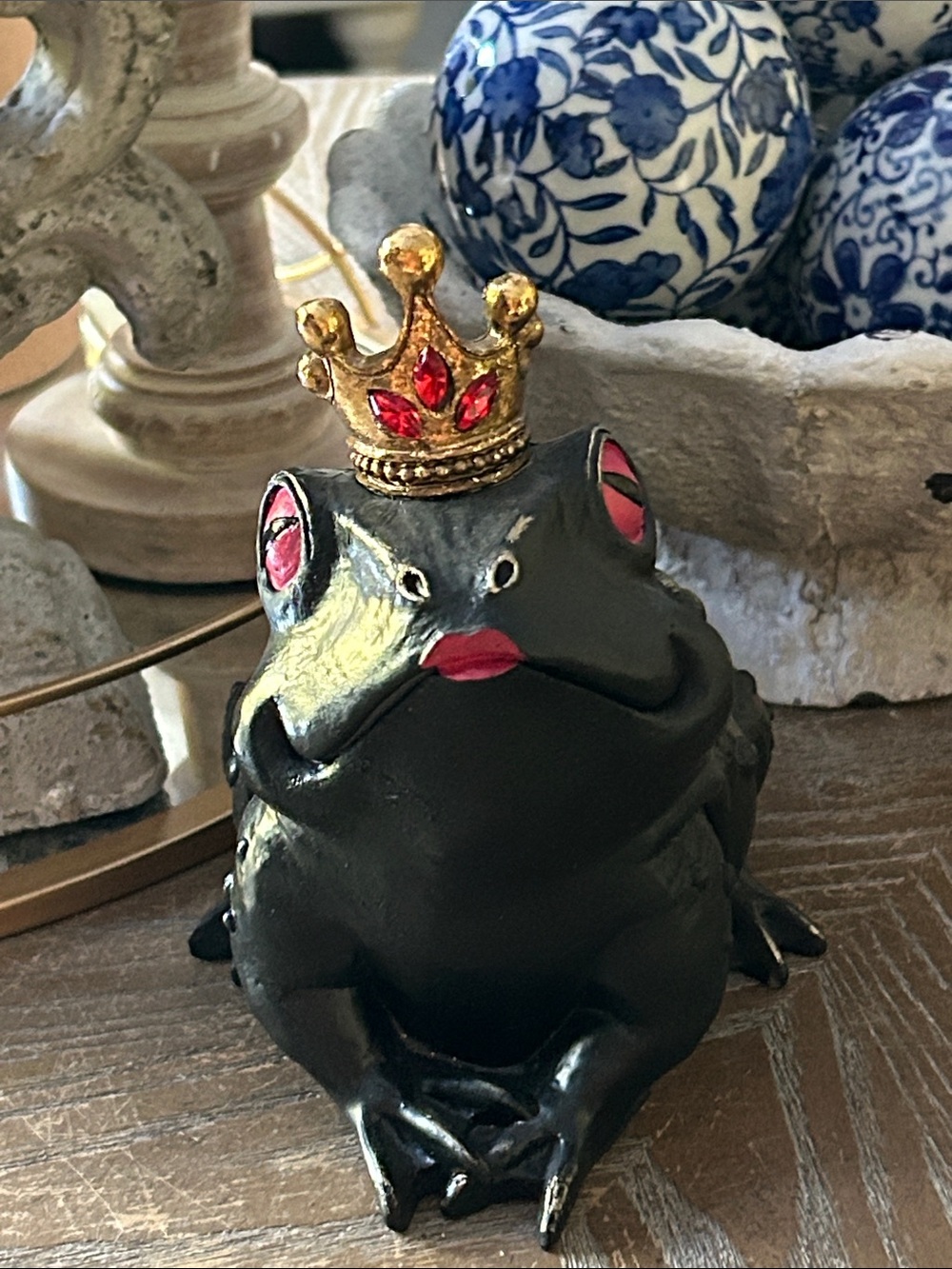 NEW! Vintage Inspired Gothic Black Toad Royal Frog Prince Statue